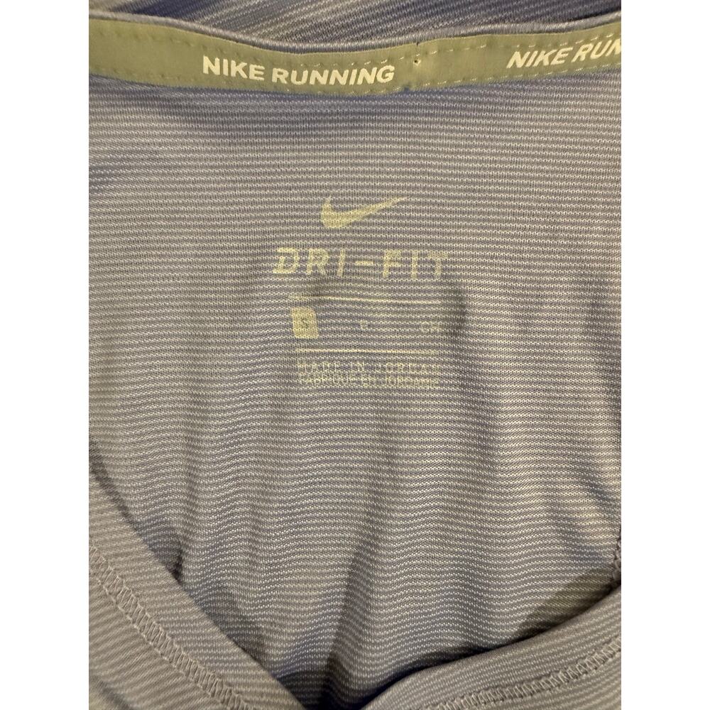 Women's Nike Swoosh Run Tank Purple Lilac Dri-Fit Small Lightweight Breathable - Picture 4 of 7